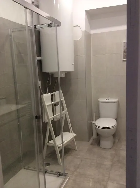 4U Lisbon IV Guesthouse Airport Πανσιόν
