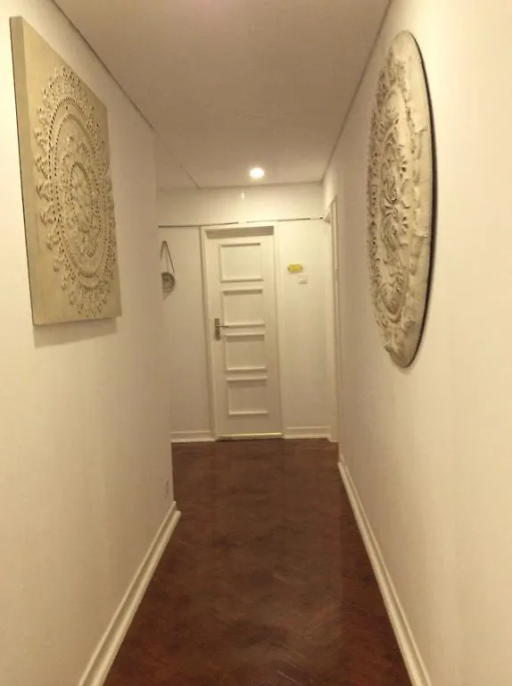 4U Lisbon IV Guesthouse Airport