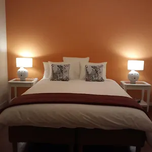 @airport Guest house